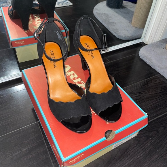 Arizona Galloway Heels - Picture 2 of 9